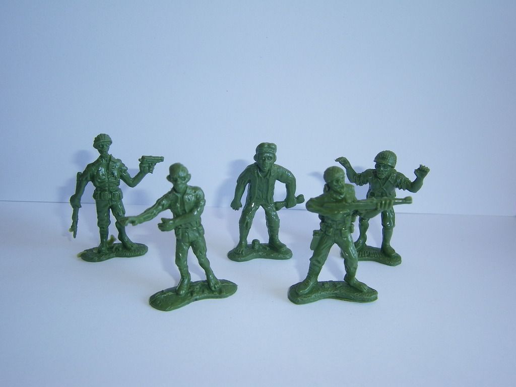 Timmee Style Recast WWII Plastic Combat Army Patrol Figures Set NEW In Baggie!