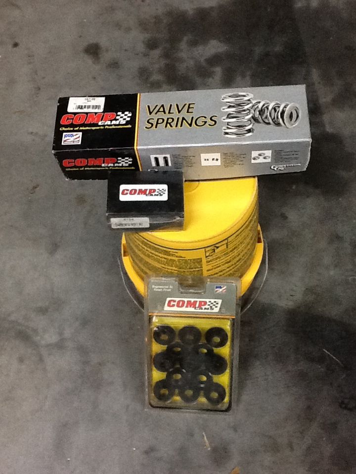 For Sale Misc parts GT40P heads, valve kit, motor mounts etc. Ford