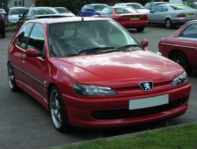 imgPeugeot3061.jpg