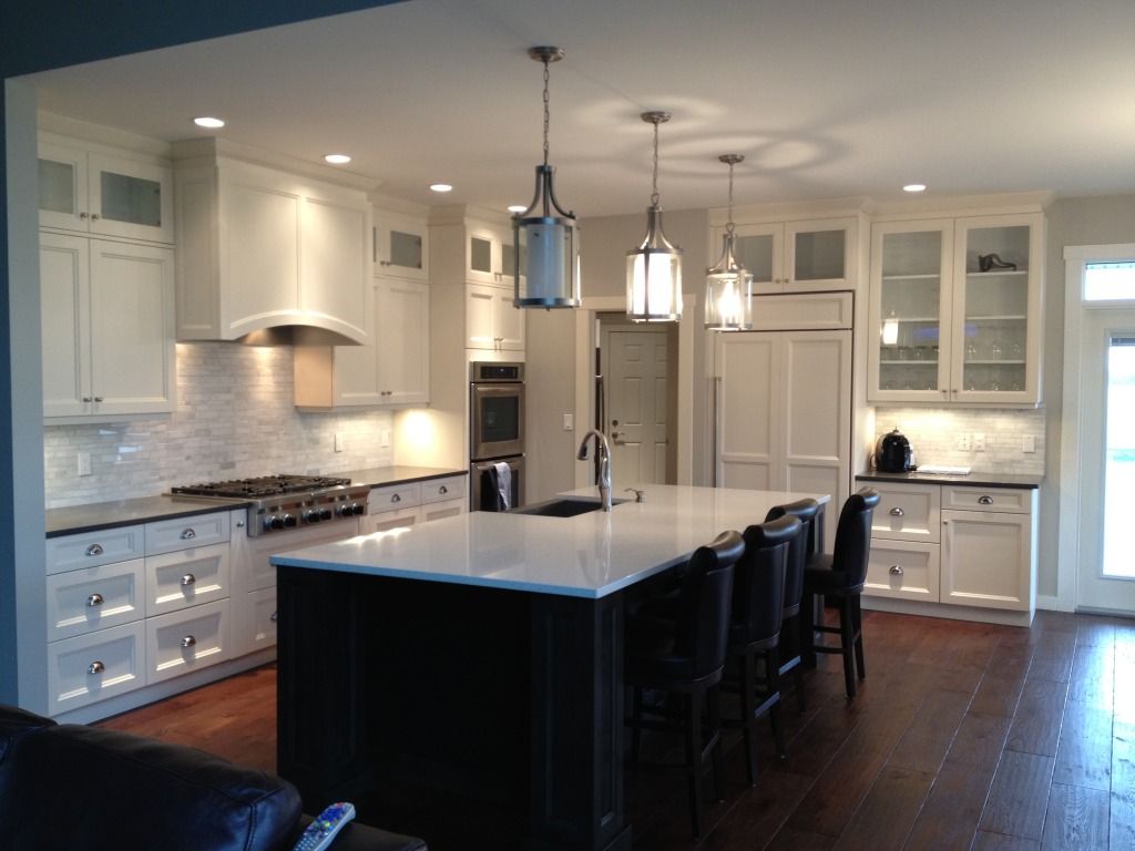2 colors of granite and cabinets - worried!! 2 colors of granite and cabinets - worried!!