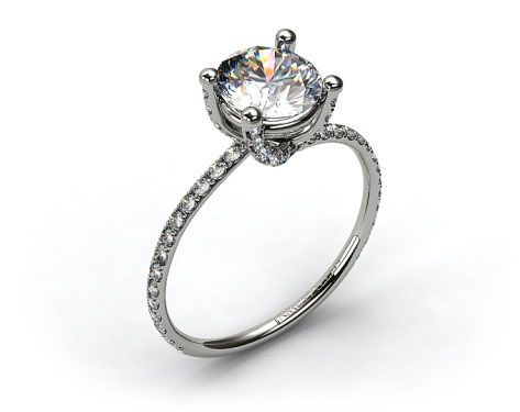 Danhov engagement ring setting with pave prongs
