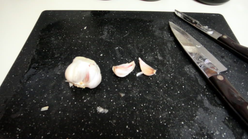 Peel Garlic